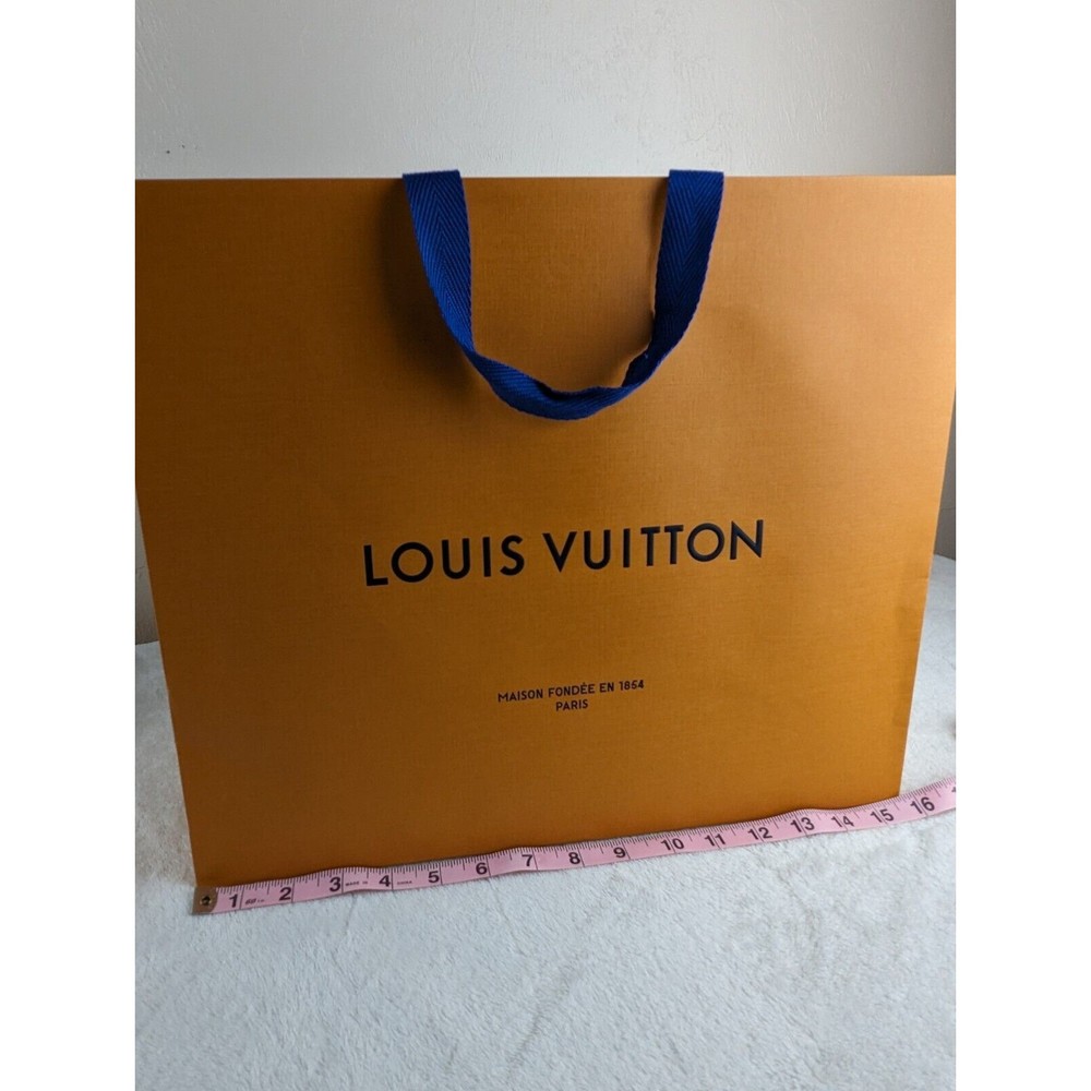 LOUIS VUITTON 15.6 X 13.25 X 6.25 Large Authentic Gift Shopping Paper Bag Orange